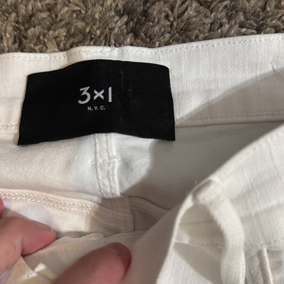 3x1 brand white skinny jeans raw hem. Size 29. Excellent condition - Picture 3 of 5